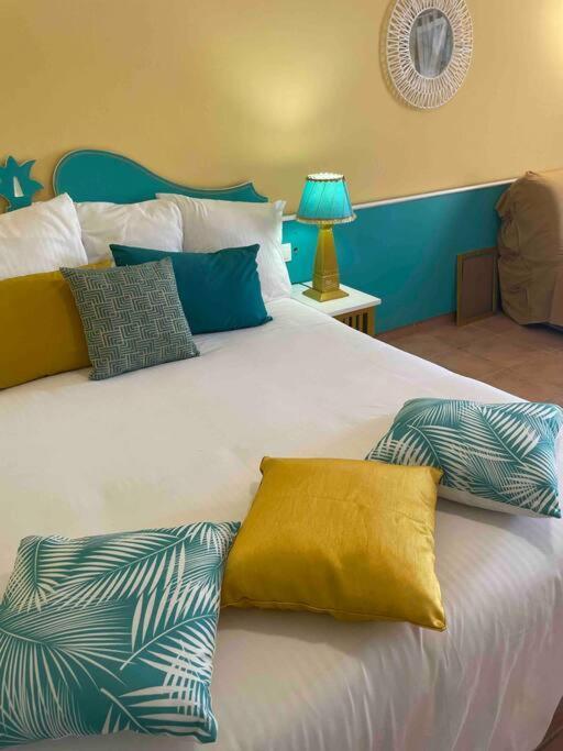 Le Mayakudja D'Or Appartement Sainte-Anne  Buitenkant foto